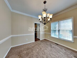 8220 Duck Creek Dr in Raleigh, NC - Building Photo - Building Photo
