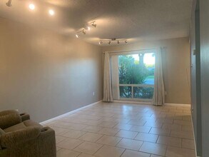 1420 70th St N in St. Petersburg, FL - Building Photo - Building Photo