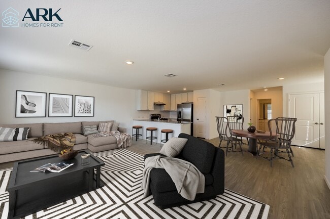 8182 Nube Medina in San Antonio, TX - Building Photo - Building Photo