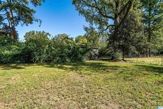 1301 5th Pl NW in Center Point, AL - Building Photo - Building Photo