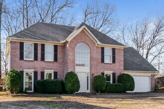 1981 Dartford Cove in Memphis, TN - Building Photo - Building Photo