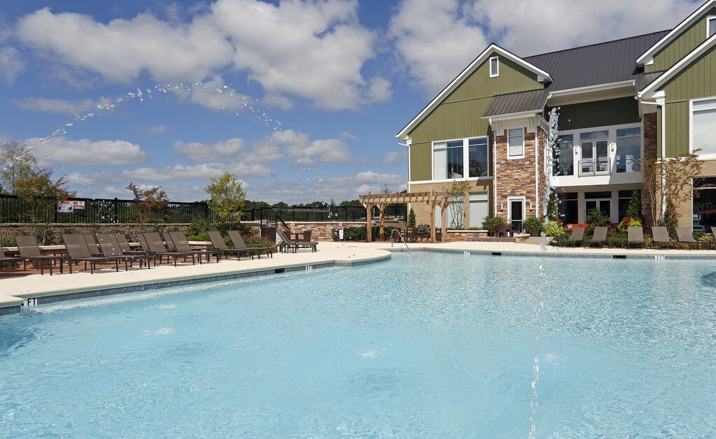 Addison Ridge Apartments in Fayetteville, NC