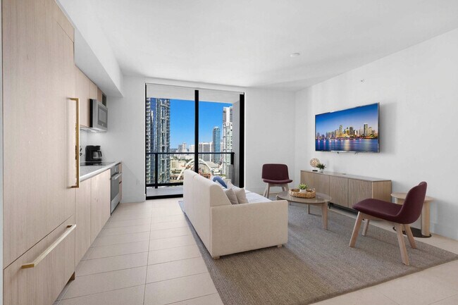 601 NE 1st Ave, Unit ID1227547P in Miami, FL - Building Photo - Building Photo