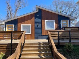 905 Colfax St, Unit A in Durham, NC - Building Photo