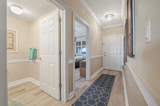 60 Surfview Dr in Palm Coast, FL - Foto de edificio - Building Photo