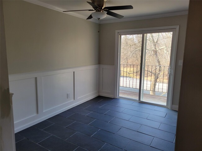 property at 5 Wildwood Dr
