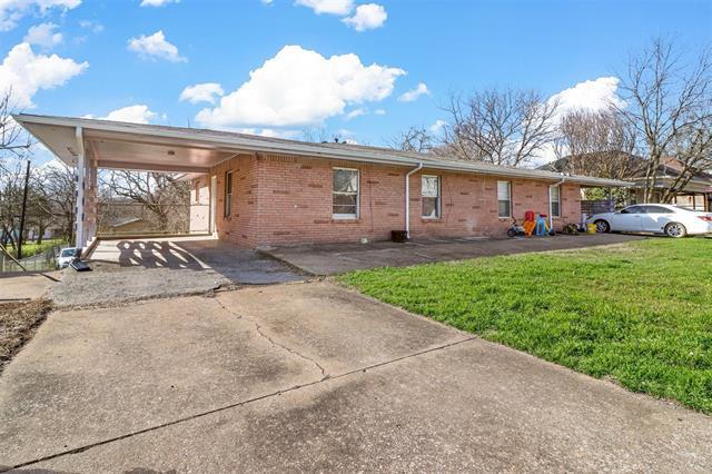 property at 120 E Monterey St