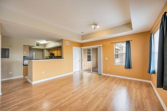 1185 Villagio Cir in Sarasota, FL - Building Photo - Building Photo