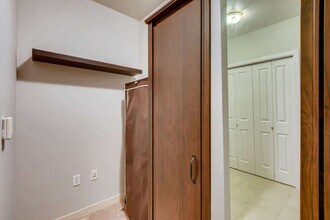 5440 Leary Ave NW in Seattle, WA - Foto de edificio - Building Photo