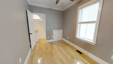 15 Orchard St, Unit 2 in Cambridge, MA - Building Photo - Building Photo