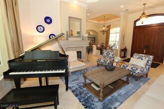 1824 Crayton Rd in Naples, FL - Building Photo - Building Photo