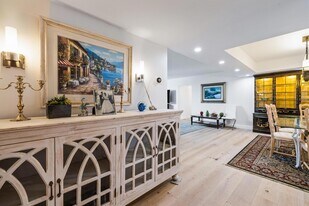 2860 S Ocean Blvd, Unit 2140 in Palm Beach, FL - Building Photo