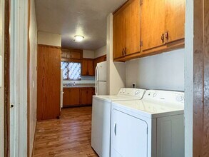 810 S Monroe St in Stillwater, OK - Building Photo - Building Photo