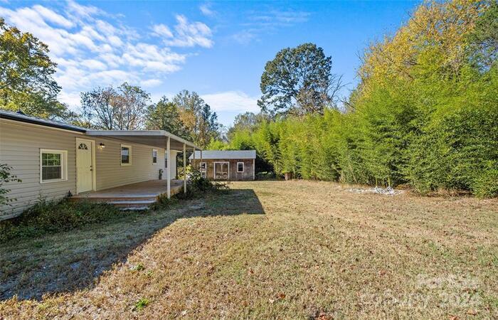5100 Grand Canyon Rd NW in Concord, NC - Foto de edificio