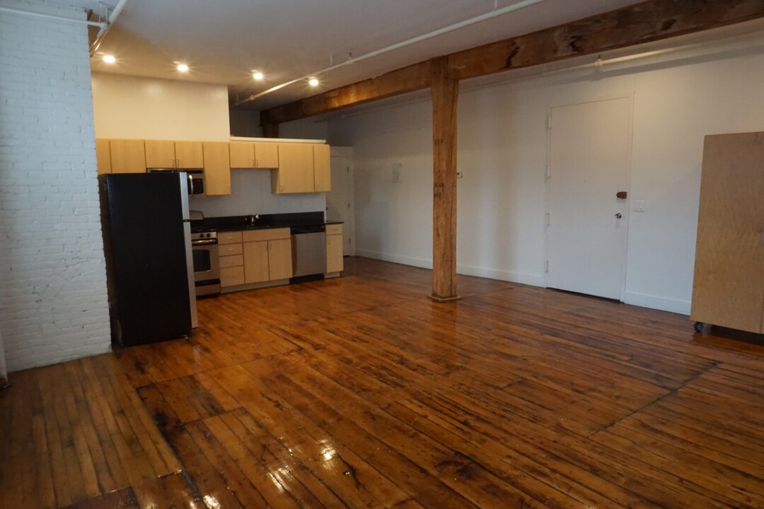 12 Durham St, Unit 20 in Boston, MA - Building Photo