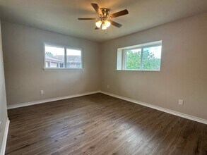 3313 Lynnwood Ln in Corpus Christi, TX - Building Photo - Building Photo