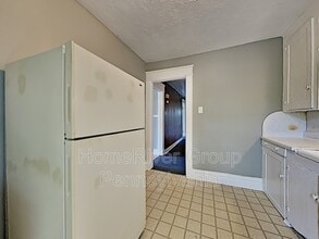 1701 Delaware Ave in New Castle, PA - Building Photo - Building Photo