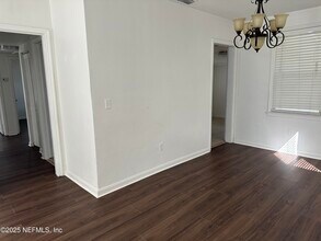 3325 Claremont Rd in Jacksonville, FL - Building Photo - Building Photo