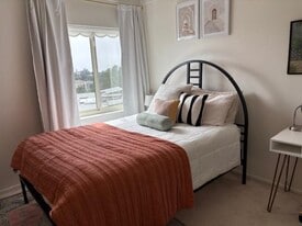 990 Duncan St, Unit 308 in San Francisco, CA - Building Photo