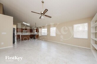 10272 Willowemac Ct in Orlando, FL - Foto de edificio - Building Photo