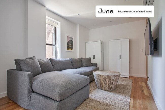 Room in Shared 8.0 bed/3.5 bath home in Brooklyn, NY - Building Photo - Building Photo