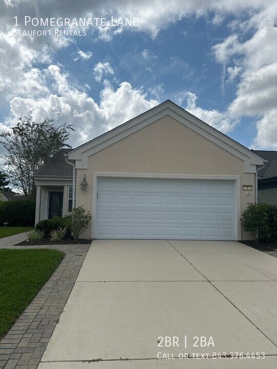 1 Pomegranate Ln in Bluffton, SC - Building Photo