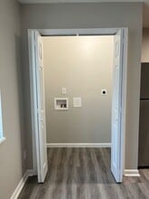 123 Ingersoll Ave-Unit -1 in Knoxville, TN - Foto de edificio - Building Photo