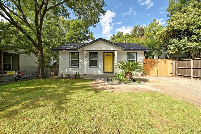property at 2200 Rountree Dr