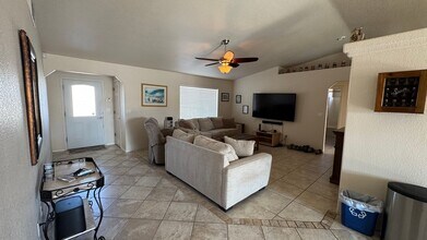 2760 Alibi Dr in Lake Havasu City, AZ - Building Photo - Building Photo