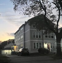 40 Fairfax Rd in Worcester, MA - Building Photo