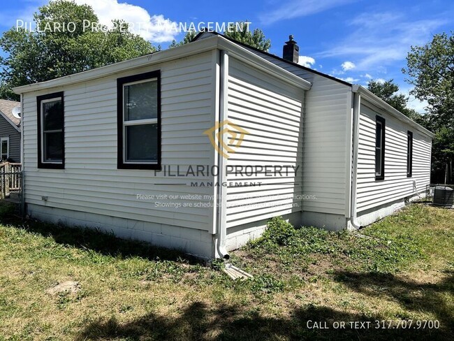 3245 Foltz St in Indianapolis, IN - Building Photo - Building Photo