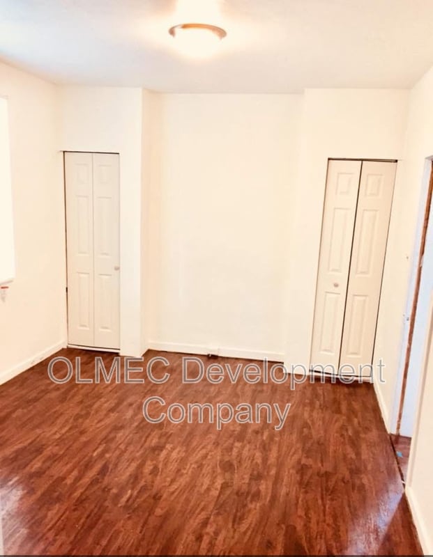 817 Anaheim St in Pittsburgh, PA - Building Photo - Building Photo