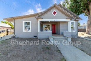 3342 Eucalyptus Ave in Riverside, CA - Building Photo