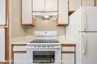 225 Londonderry Dr photo'