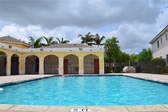 17347 NW 7th Ave in Miami, FL - Building Photo - Building Photo
