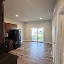 8401 Allied Wy in O'Fallon, IL - Building Photo - Building Photo