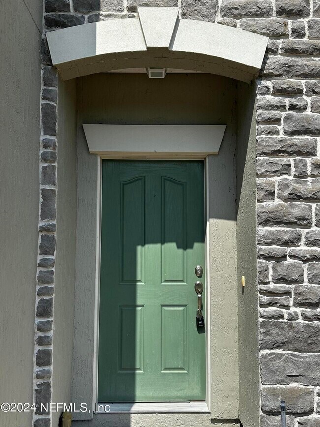 12212 Angleterre Dr in Jacksonville, FL - Building Photo - Building Photo