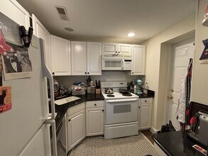 22 River St, Unit 3 in Boston, MA - Building Photo - Building Photo
