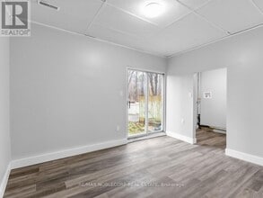 59 Scott Crescent in Barrie, ON - Building Photo - Building Photo