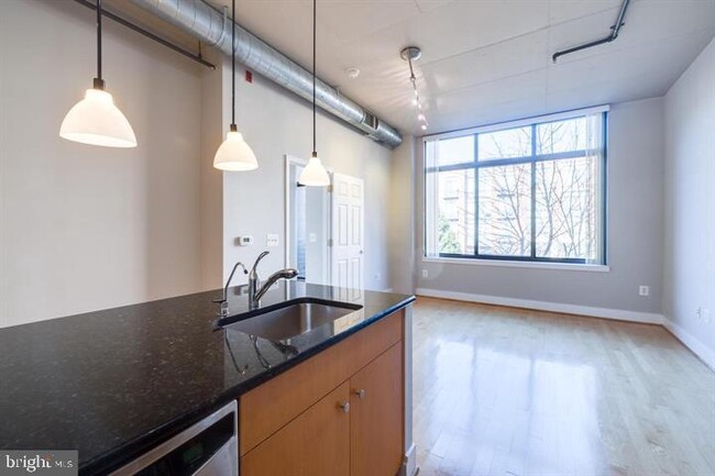 property at 520 John Carlyle St