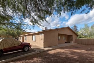 234 W Roger Rd in Tucson, AZ - Building Photo - Other