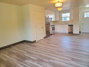 139 Jewel Basin Ct in Bigfork, MT - Foto de edificio - Building Photo