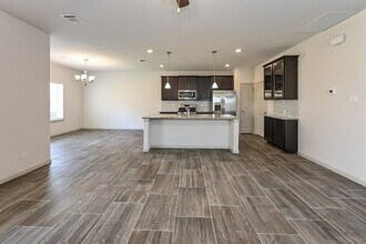 21319 Cypress Conifer Dr in Cypress, TX - Foto de edificio - Building Photo