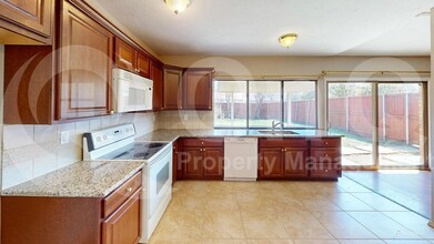 5101 Bartlett Dr in The Colony, TX - Building Photo - Building Photo