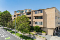 Cordova East in Pasadena, CA - Foto de edificio - Building Photo