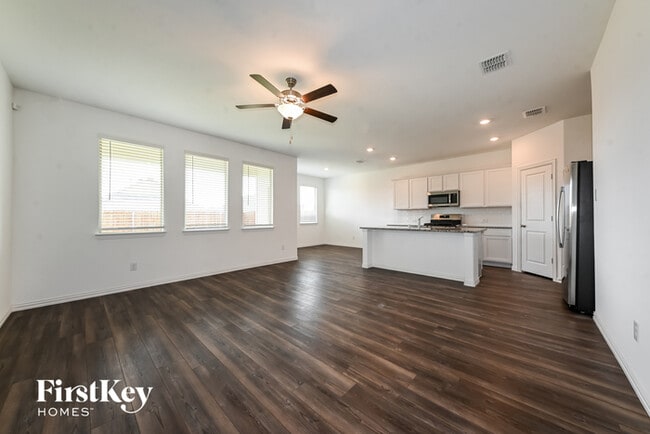 5634 Elwood Dr in Heath, TX - Building Photo - Building Photo