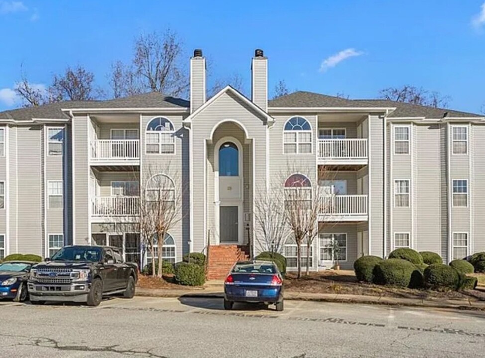 5006 Lawndale Dr in Greensboro, NC - Foto de edificio