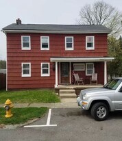 1499 Jackson St in Reynoldsburg, OH - Building Photo