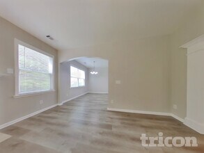 9106 Valleyview Ct in Union City, GA - Building Photo - Building Photo