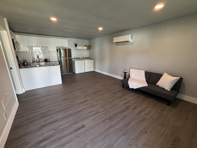 604 Allen Ave in Springdale, AR - Building Photo - Building Photo